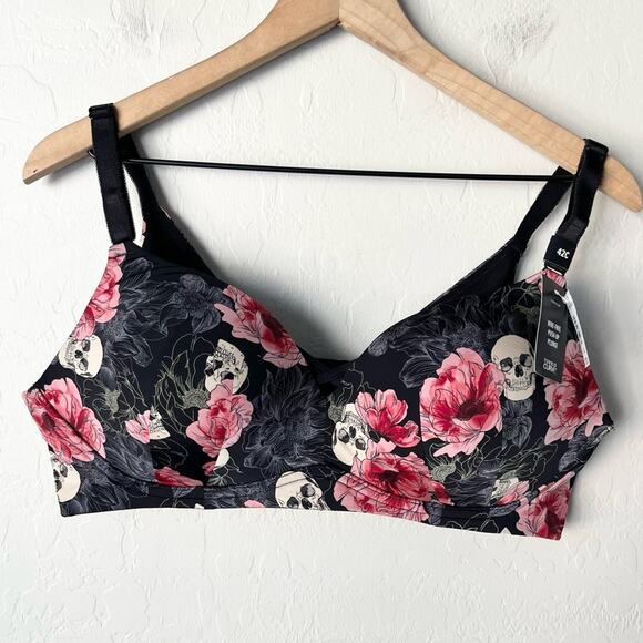 NWT Torrid wire free push up plunge bra skull and roses pattern 42C - Picture 5 of 8
